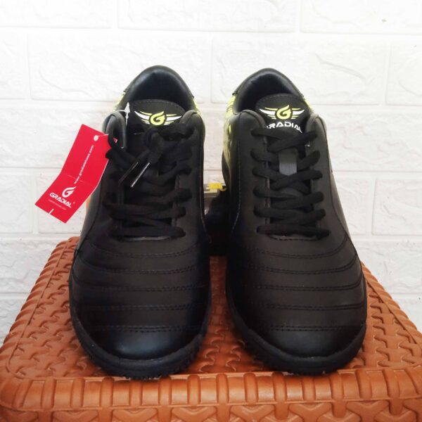Sepatu Futsal - Gambar 2